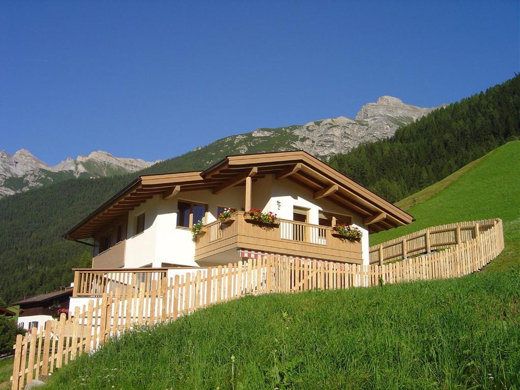 Haus Harbauer Apartment Neustift im Stubaital Bagian luar foto
